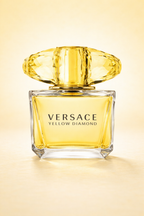 Muestra decant Versace Yellow Diamond, perfume cítrico y floral puro como la luz del sol.