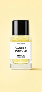 Frasco transparente y de diseño limpio del perfume Vanilla Powder de Matiere Premiere.