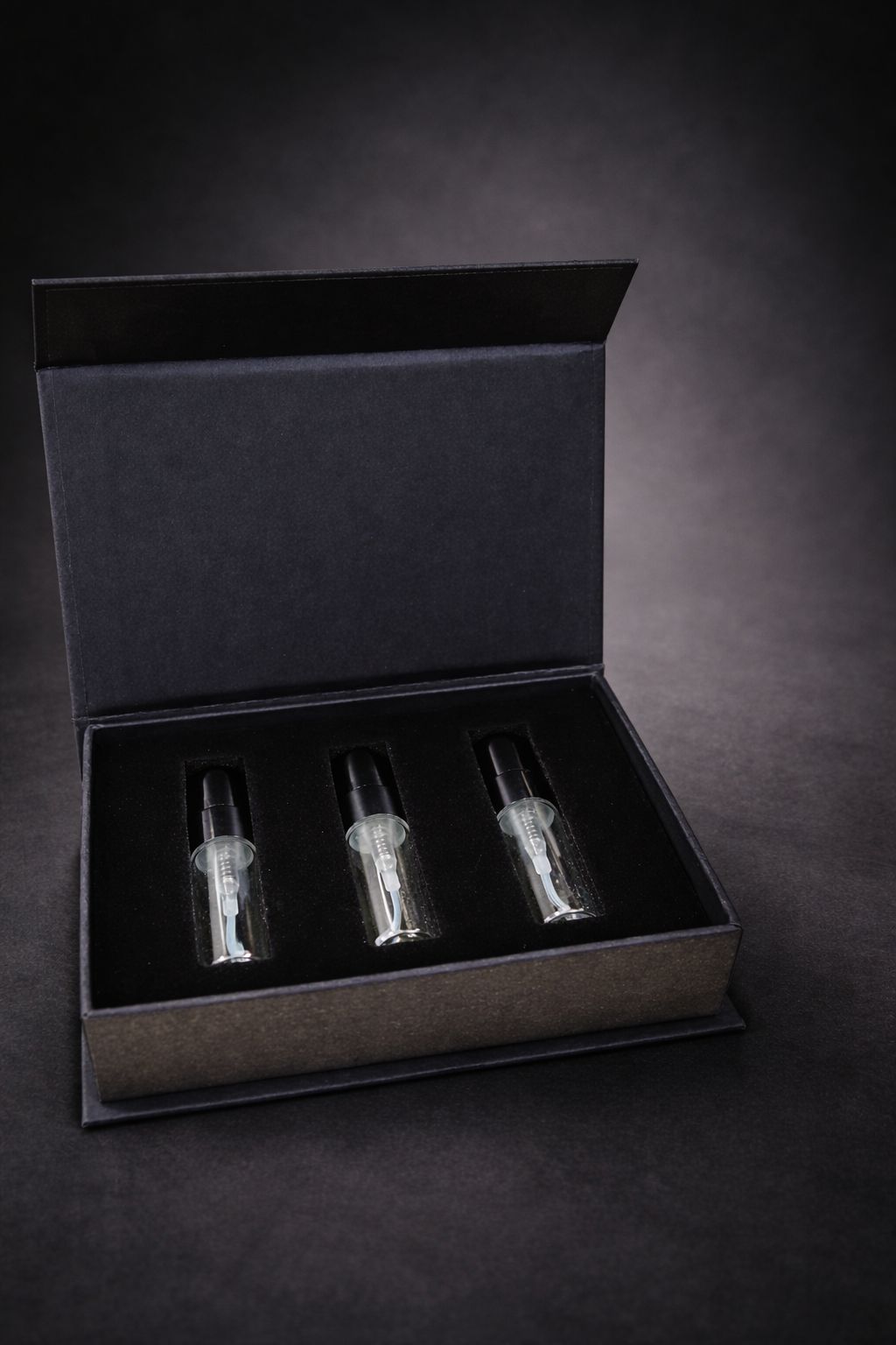 CAJA PREMIUM 3 DECANTS DE 3 ML CON CIERRE DE TAPA MAGNETICA