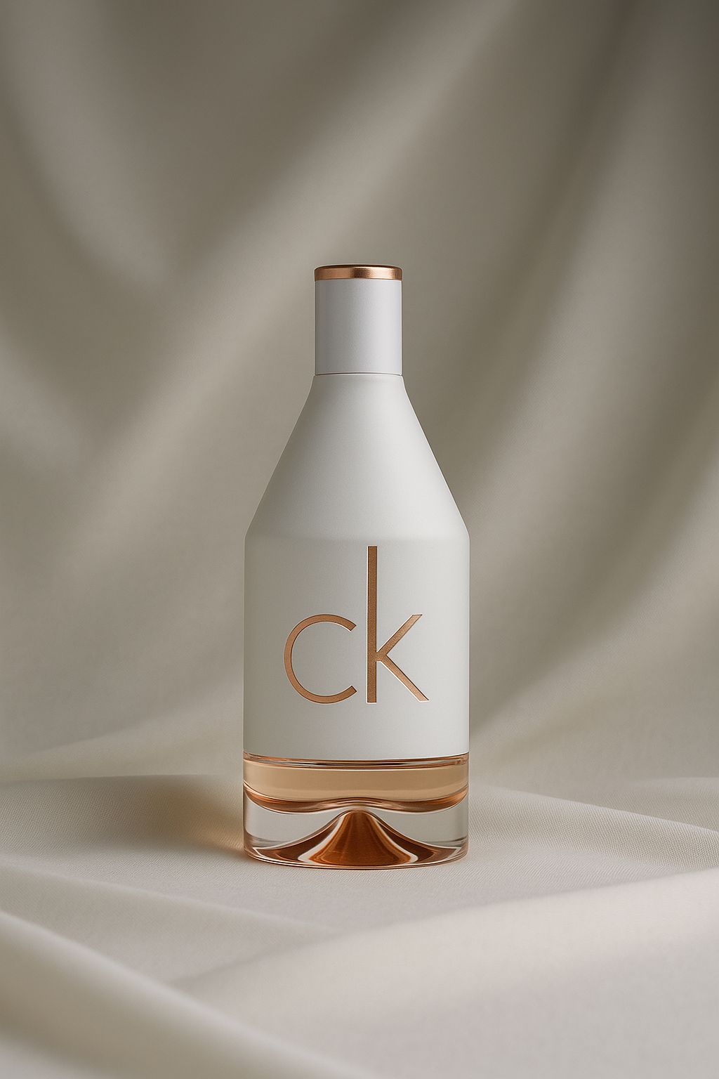 Muestra decant CK IN2U Her de Calvin Klein, perfume fresco y joven para el día a día.