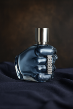 Decant original Diesel Only The Brave, fragancia masculina de cuero y cítricos en muestra.