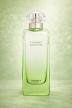 Muestra decant Hermès Un Jardin sur le Toit, perfume floral y frutal inspirado en jardines de París.