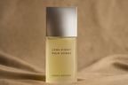 Muestra decant Issey Miyake L'Eau d'Issey, fragancia acuática y atemporal para caballero.