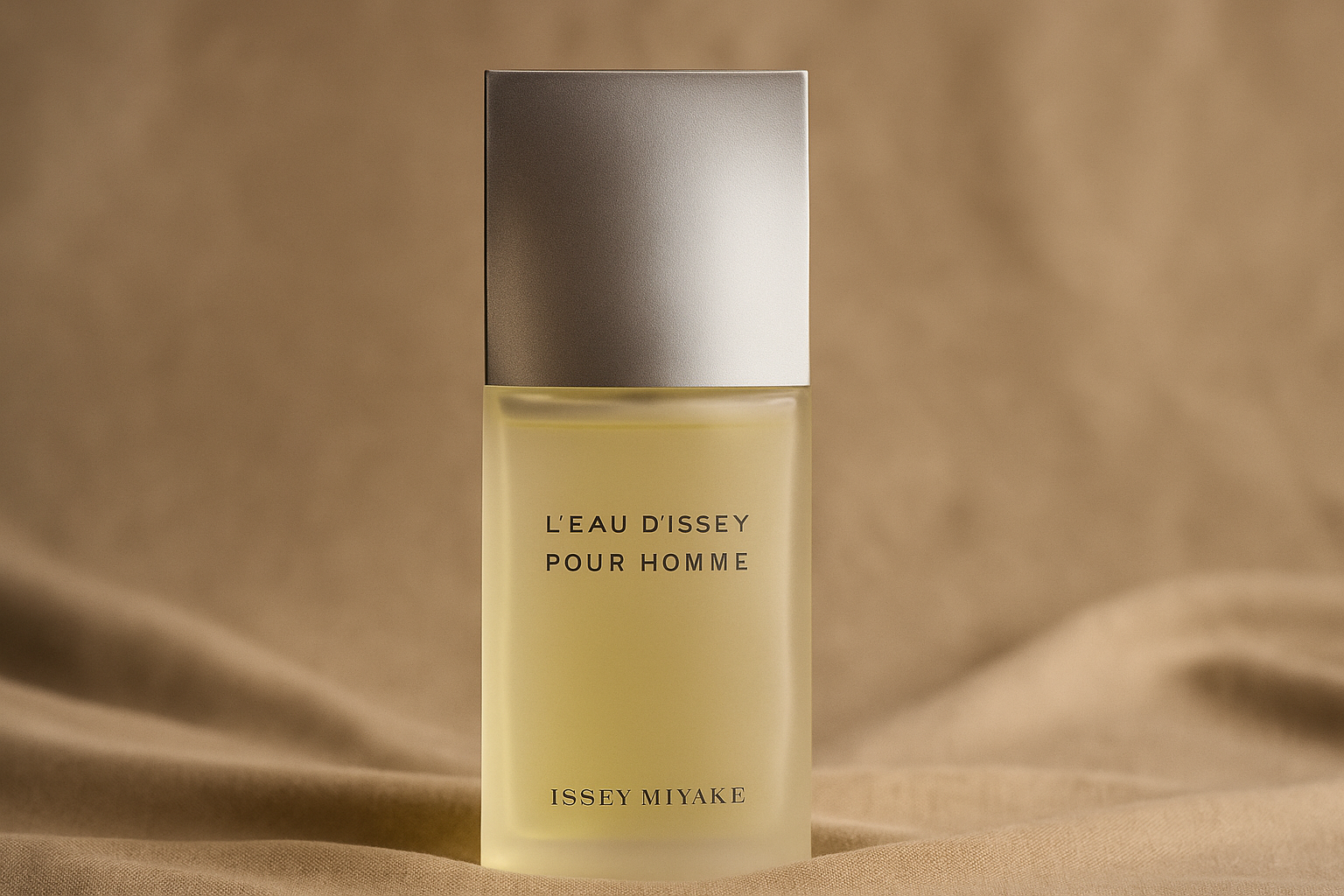 Muestra decant Issey Miyake L'Eau d'Issey, fragancia acuática y atemporal para caballero.